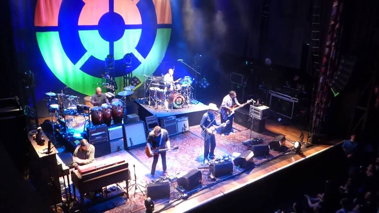Ben Harper & The Innocent Criminals - Glory & Consequence (Houston 08.29.16) HD