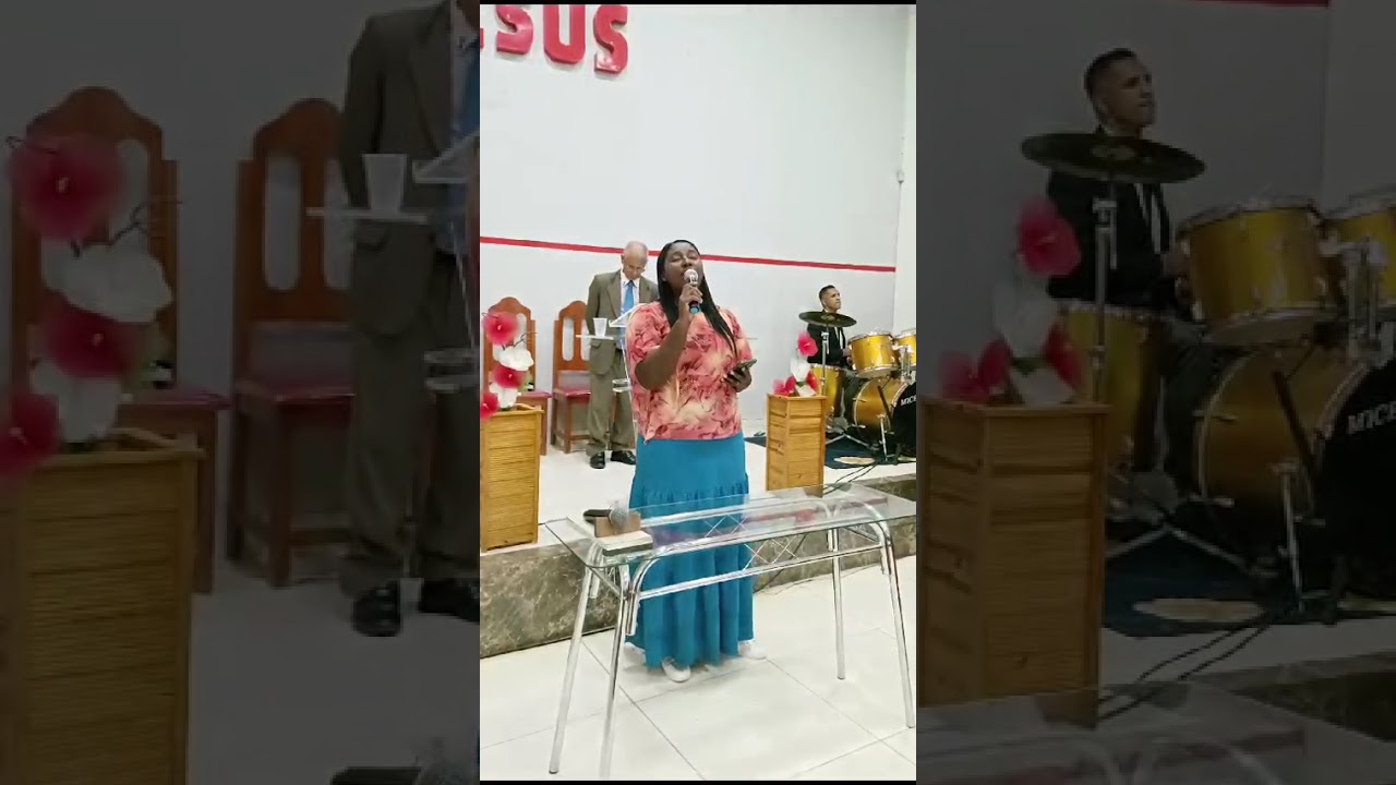 Que ruja o leao  ele vira governar as nações em amor