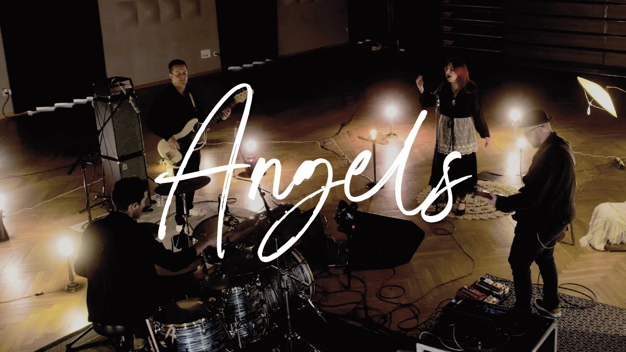 What's Up DOC - Angels (Live Session)
