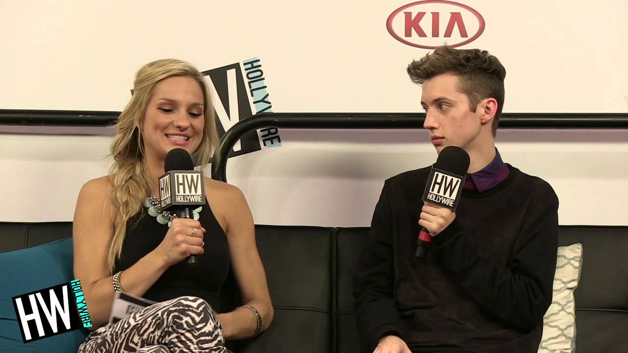 Troye Sivan Talks 'Troyler' Relationship & New Album Details! (VIDCON 2014)