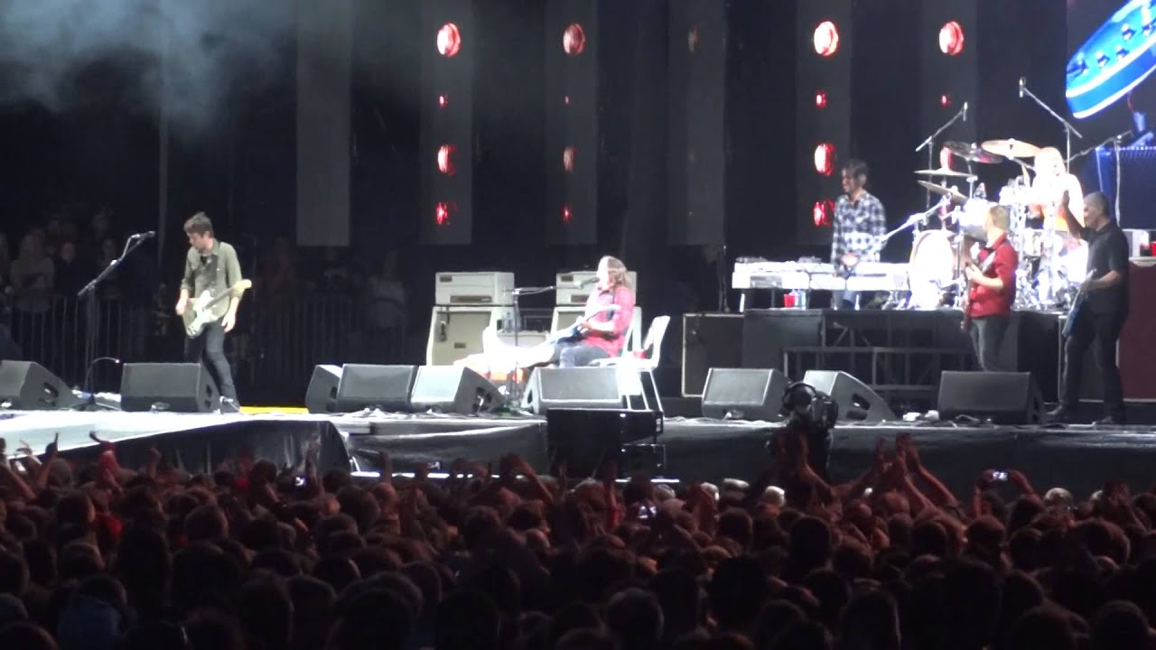 Foo Fighters - Let There Be Rock (AC/DC cover) at Ullevi, Gothenburg 2015-06-12