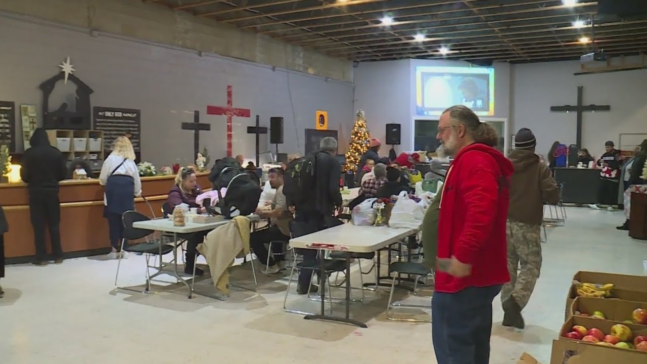 Overnight shelters open in Clark, Clackamas counties as freezing temps loom