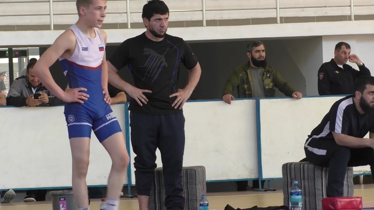 Саид Усманов (Дербент) - Абдурахман Хизриев (Хасавюрт)