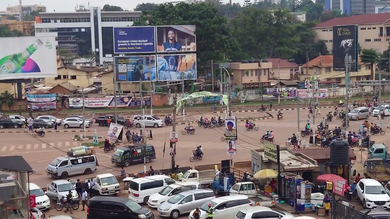 Enjoy this organised chaos of Kampala Ugandan Traffic