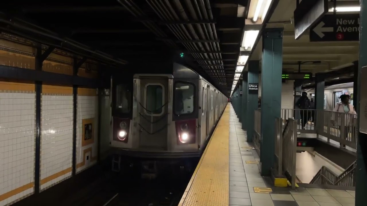 NIS R142 Bypassing Crown Heights Via the 3 Line