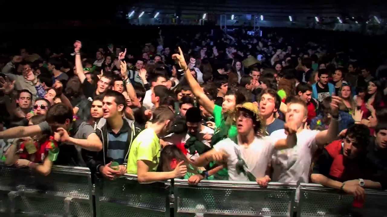 Brigada Improductiva - 'Eres la ca&ntilde;a' (VIDEOCLIP OFICIAL)