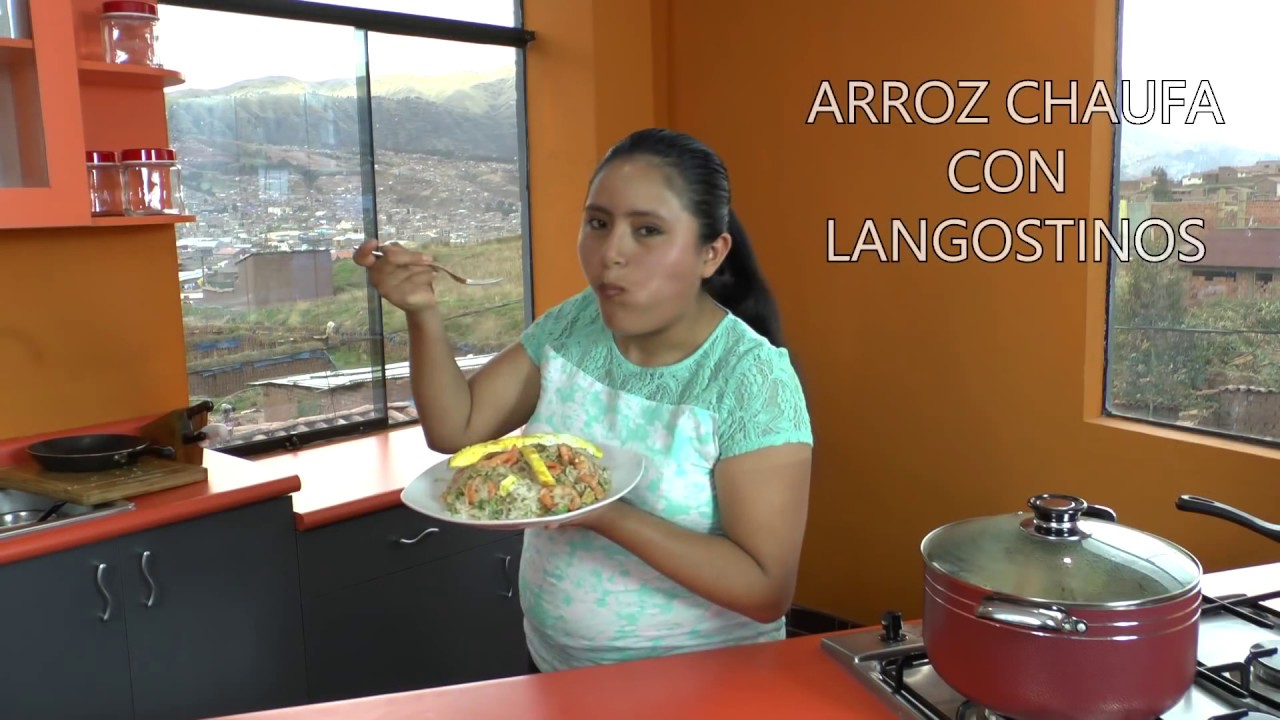 ARROZ CHAUFA con langostinos  Puedes ponerle POLLO O CARNE si gustas  funciona!.