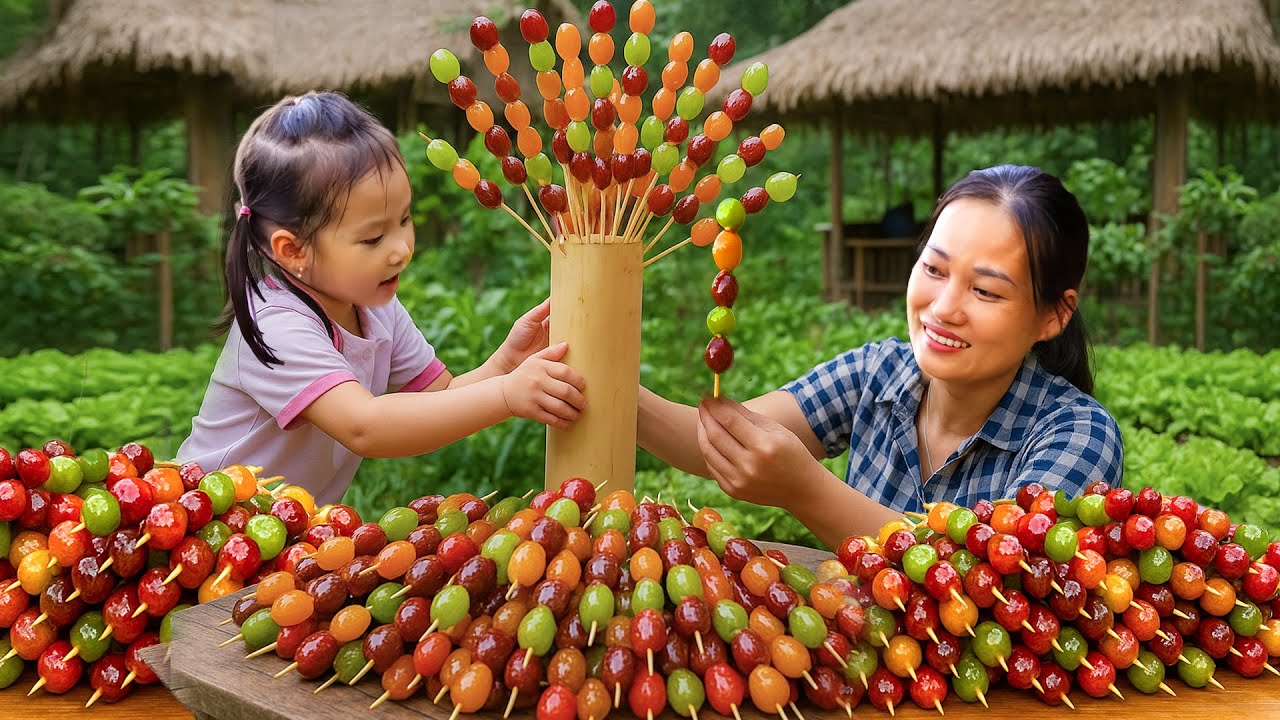 Recipe for Tanghulu (Chinese Candied Fruit Snack) with Happy Family to sell at the market