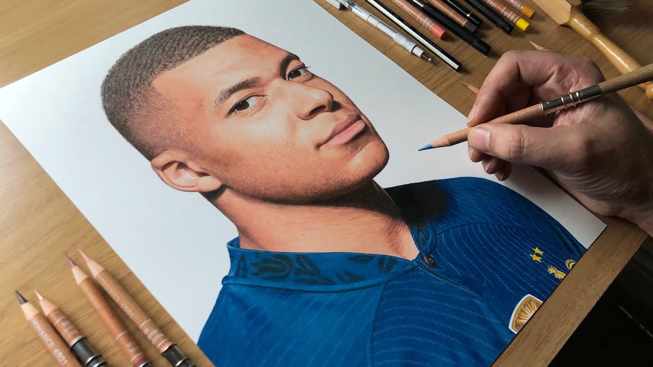 Drawing Kylian Mbappé - Time-Lapse | Artology