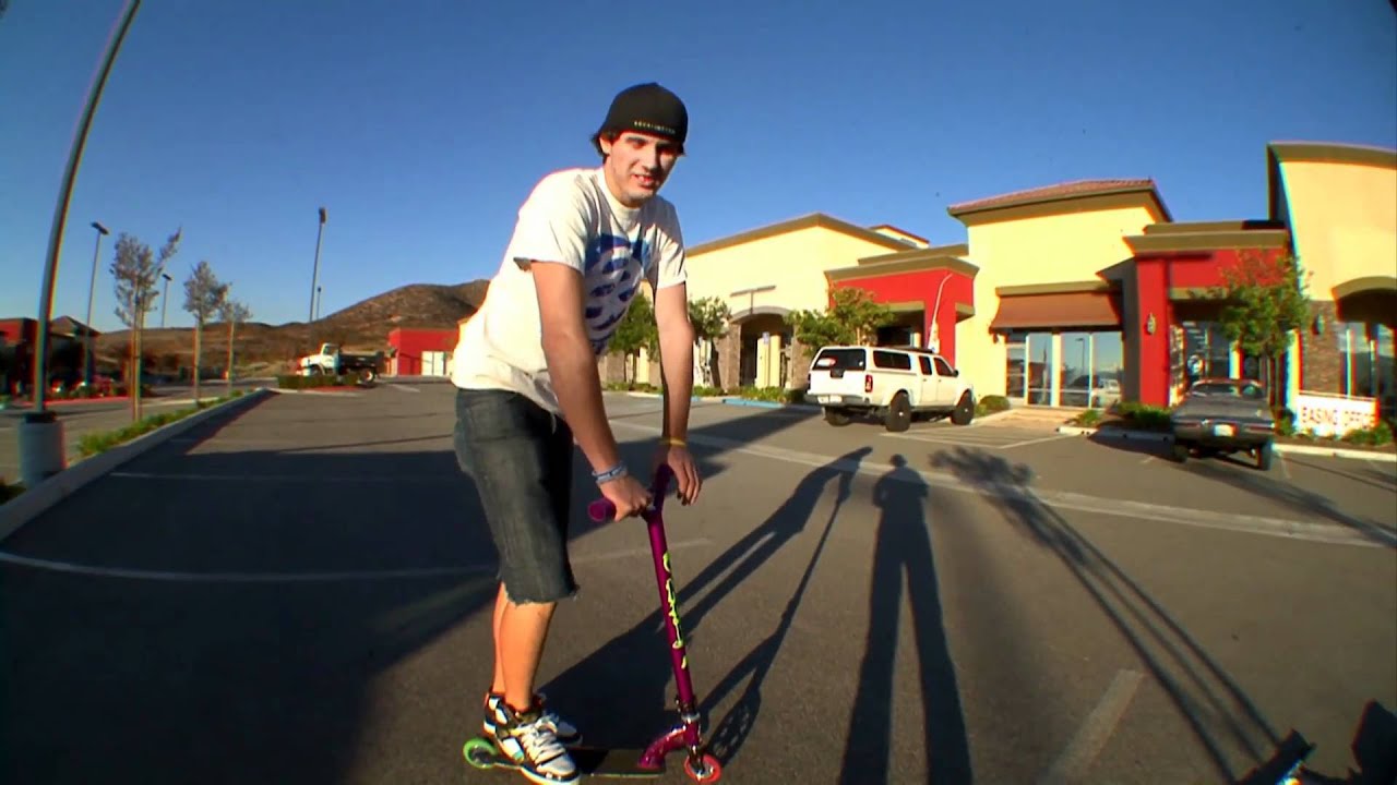 Scooter Zone How To: Briflip with Raymond Warner