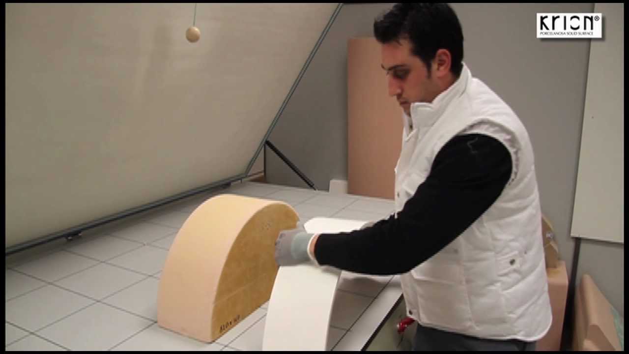 KRION™ The Thermoforming Process [Thermocurving Sheets] (EN)