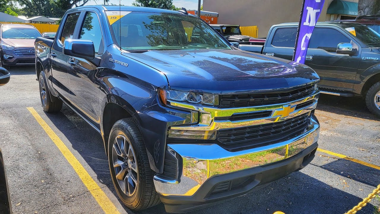 5 CARROS DE RICO QUE POBRE COMPRA NOS EUA 😱