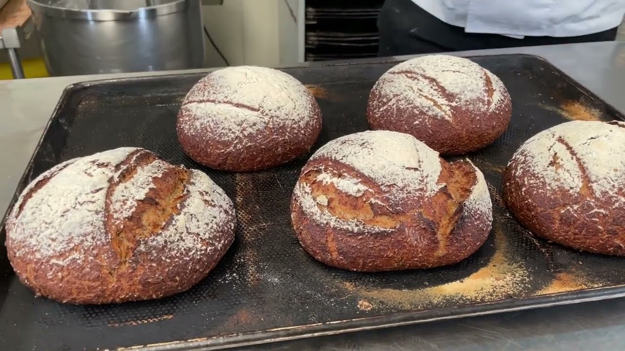 Pan Centeno estilo Alemán - Chef Eduardo Da Silva (Receta Completa)