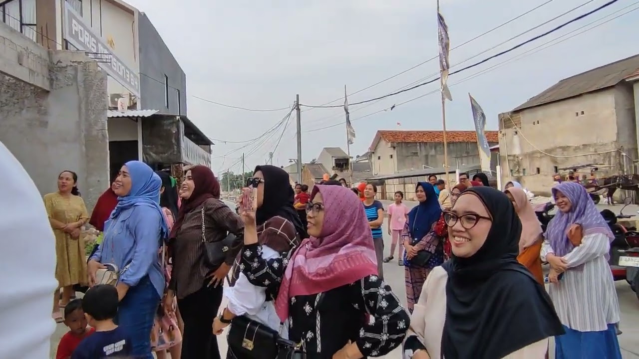 Temen KSB pembukaan caffe 