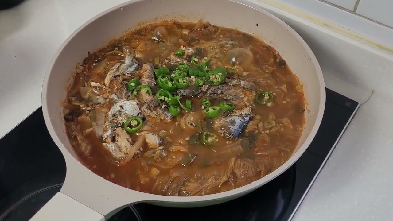 고등어 김치찌개(백내장 수술)