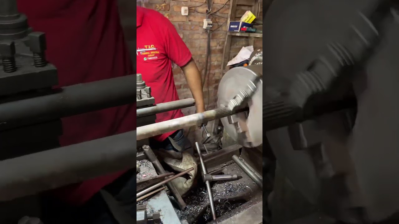 As&iacute; se endereza una pieza como NUEVA #mecanica #automobile #torneria #maquina #viralvideo