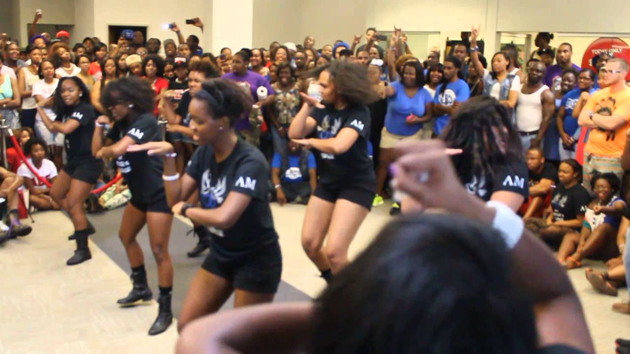 Carolina Greek Explosion Stroll off - Zeta Phi Beta