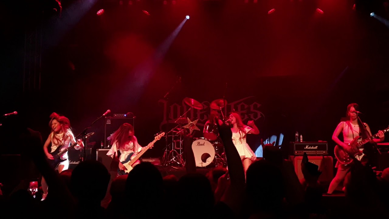Lovebites-02 islington 21/11/18-(first song)