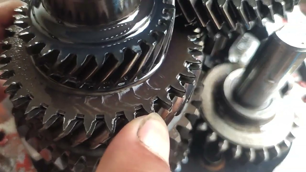 transmisi manual grand max dengung