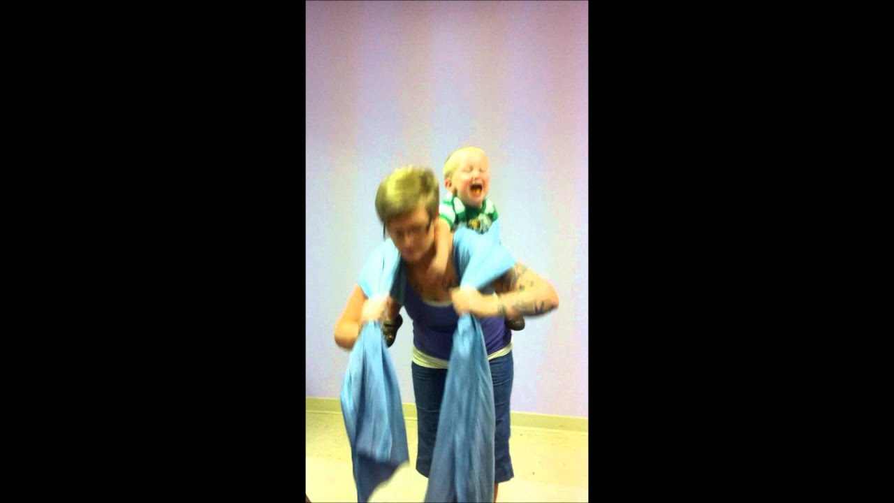 Wiggle Proof Carry with a Toddler