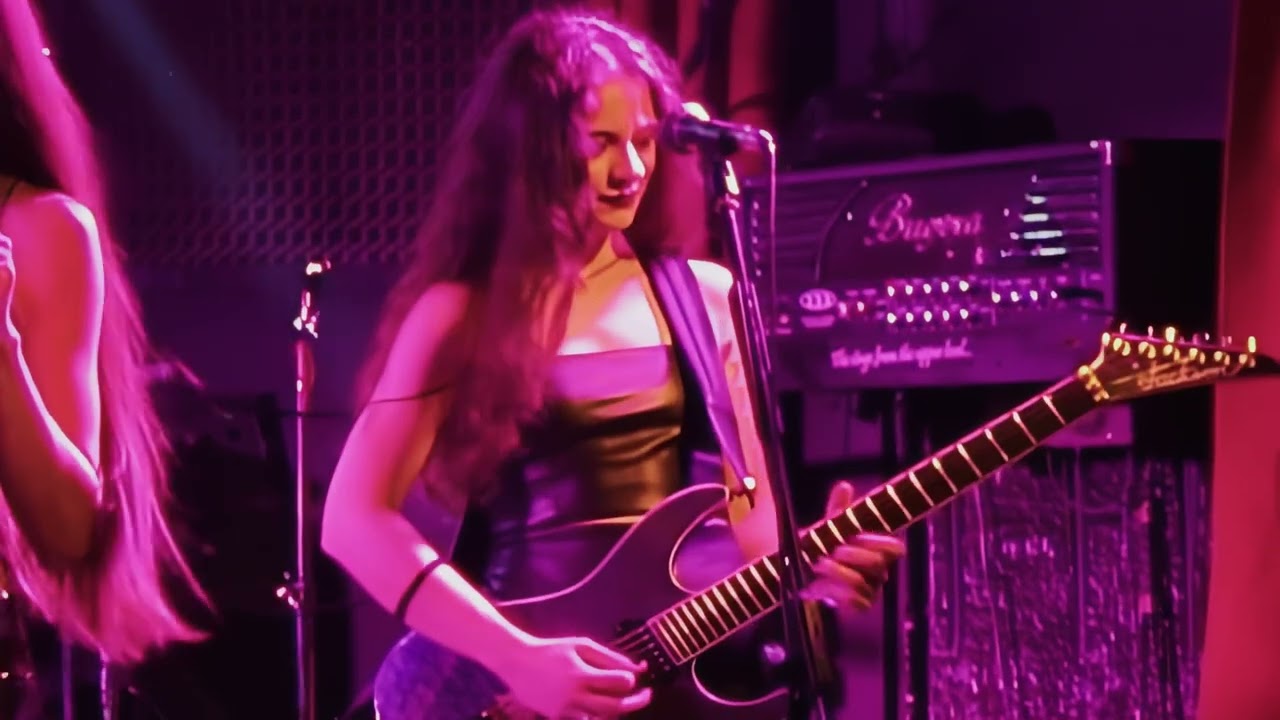 Women - Def Leppard  (Diamond Signs cover) @ Level69 1/11/25