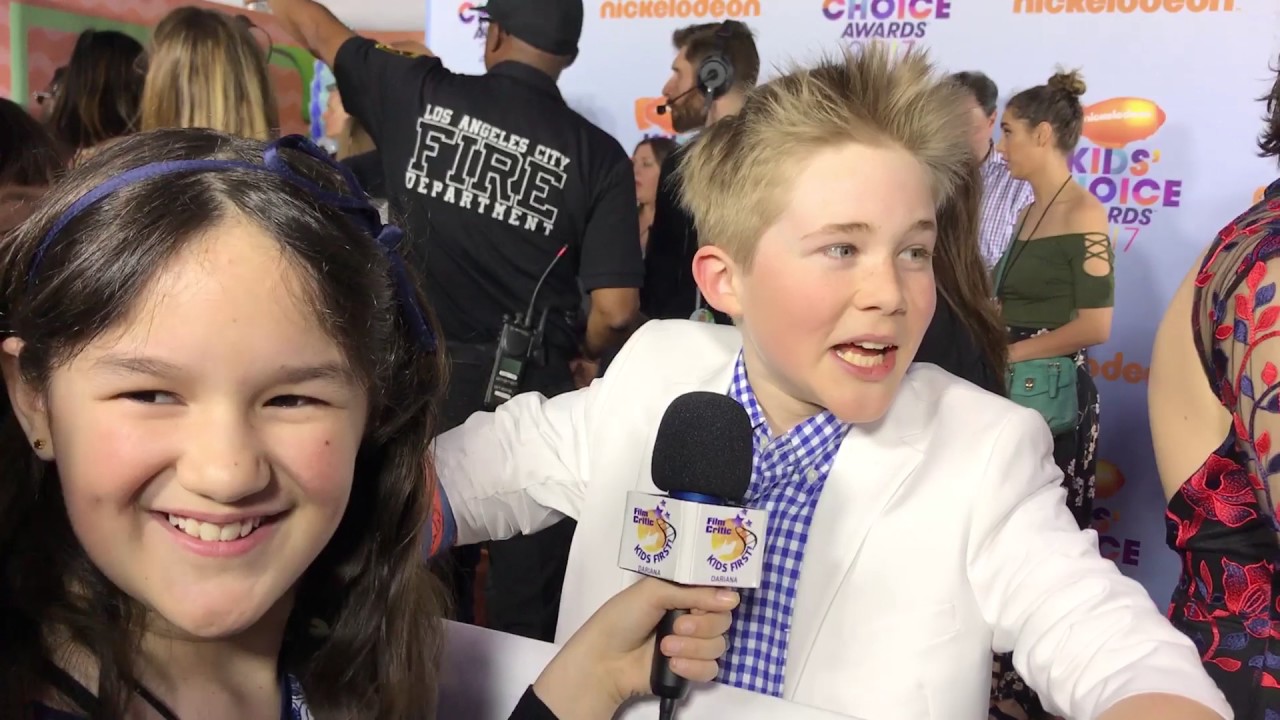 Kids Choice Awards Red Carpet Interviews by Dariana A.