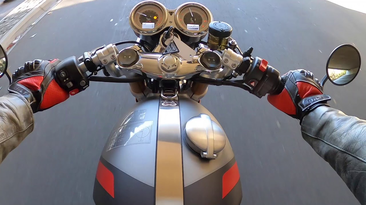 Triumph Thruxton RS Demo Ride