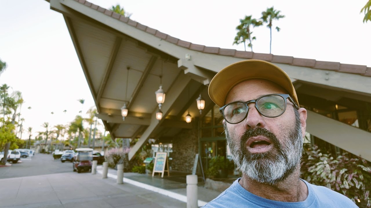 Shelter Islands, Tiki-Modern Architecture is A Step Back in Time