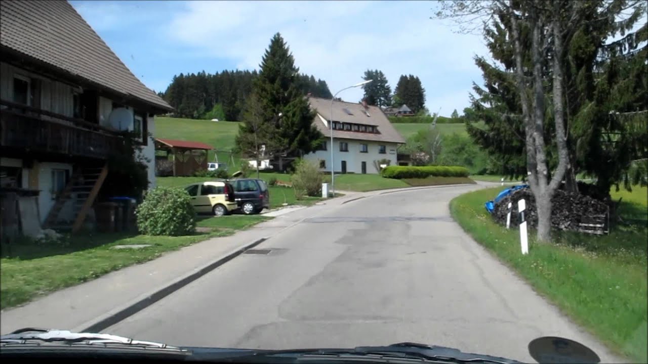 Auffahrt zur Saigerh&ouml;h durch Saig ab dem Abzweig Freiburger Stra&szlig;e