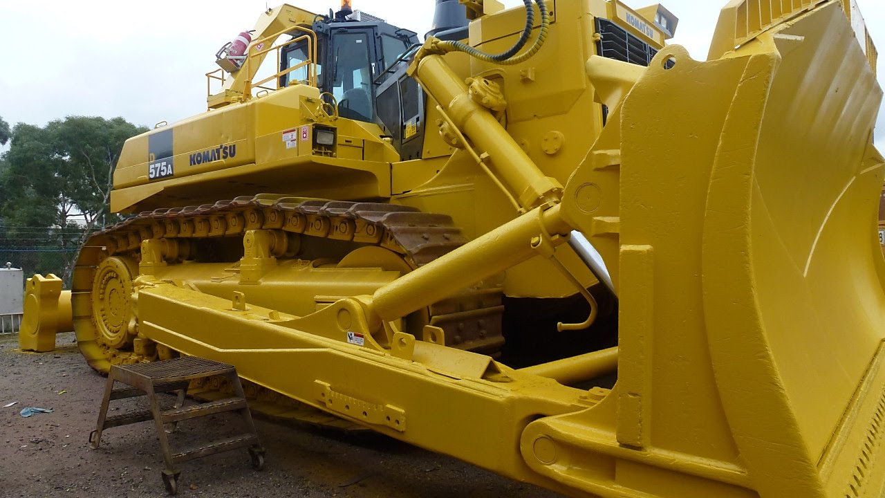 Супер трактор  Японский Бульдозер - Komatsu D575A