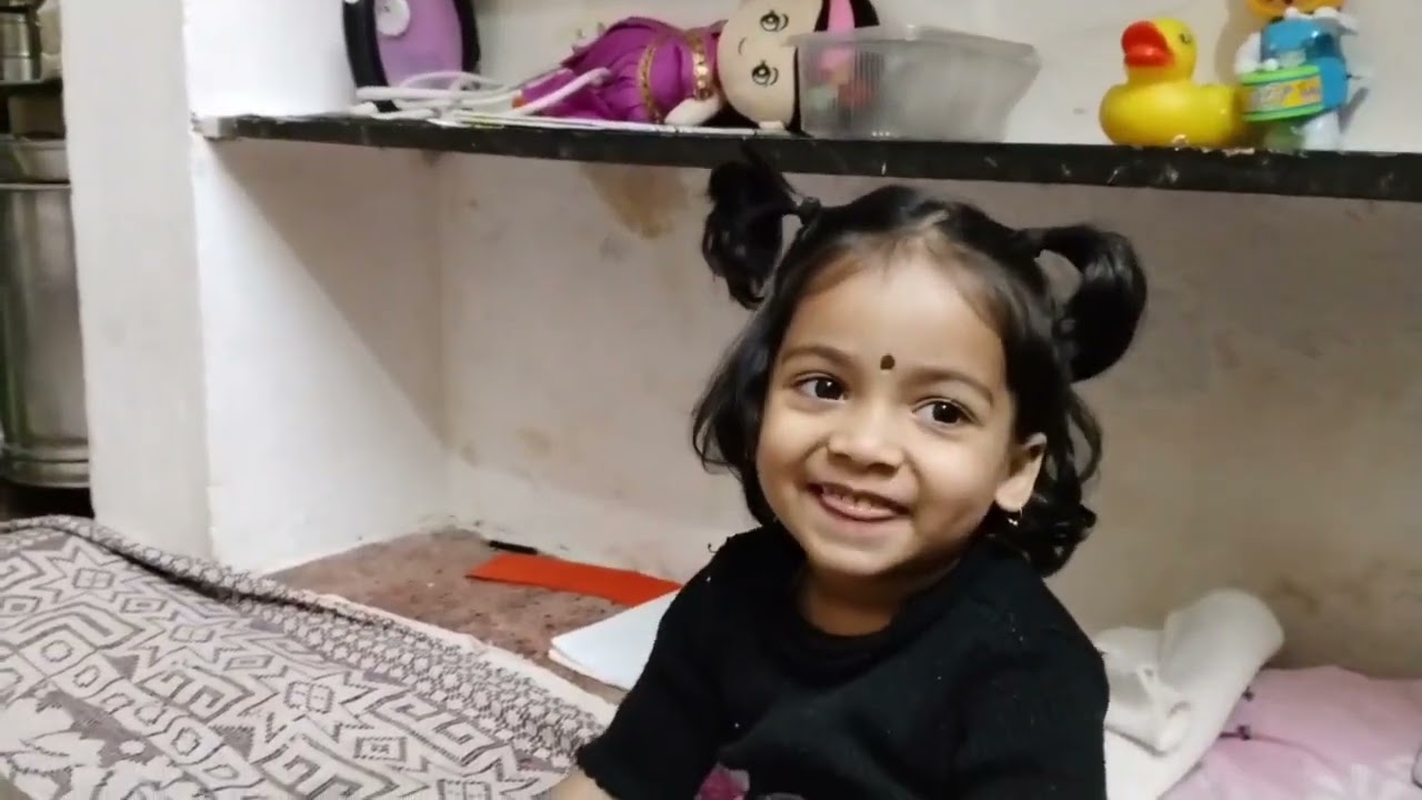 गोडशी चिमुकली 😍 | Today’s Family Vlog | Marathi Daily Vlog 365 | 53 🧿 