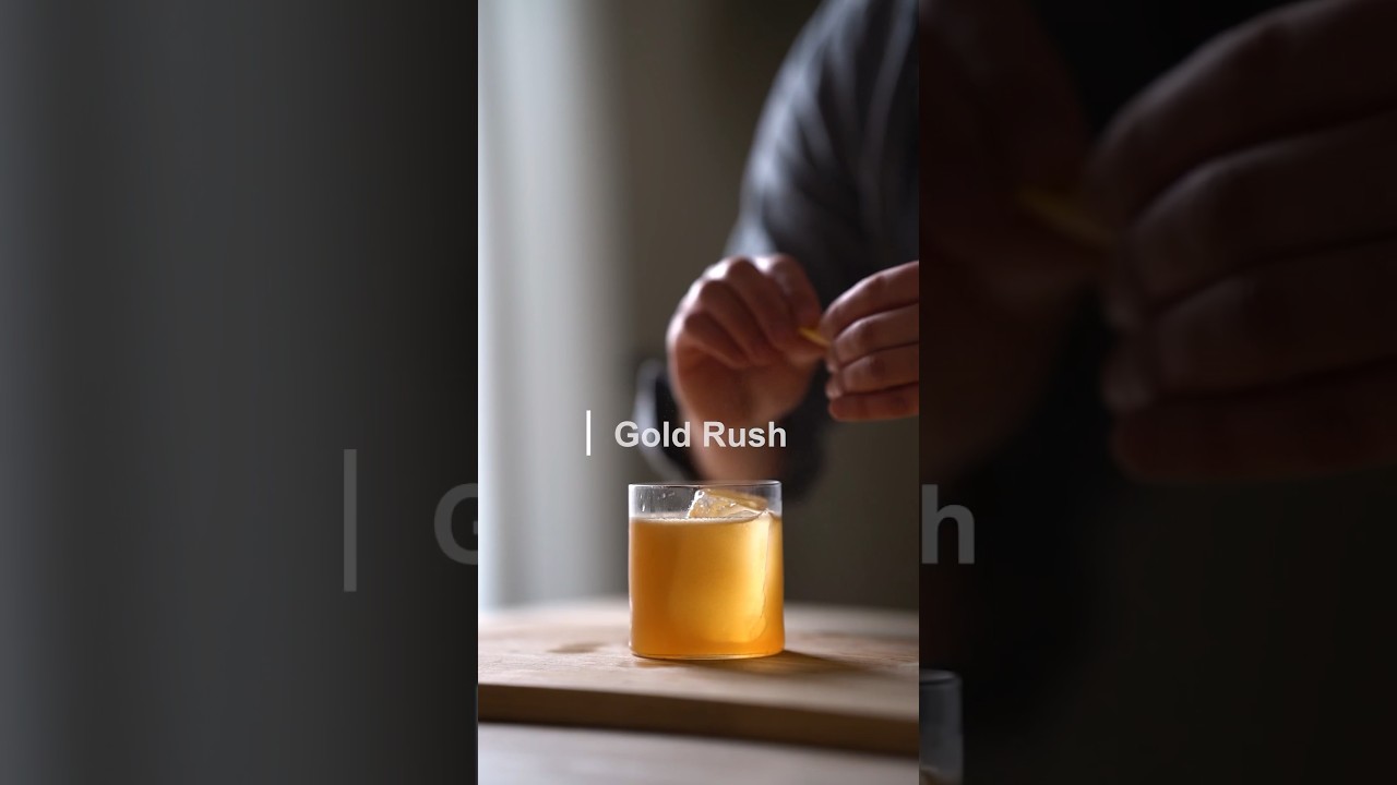 The Gold Rush- A Whiskey & Honey Delight #cocktail #whiskey #whisky #drink #recipe