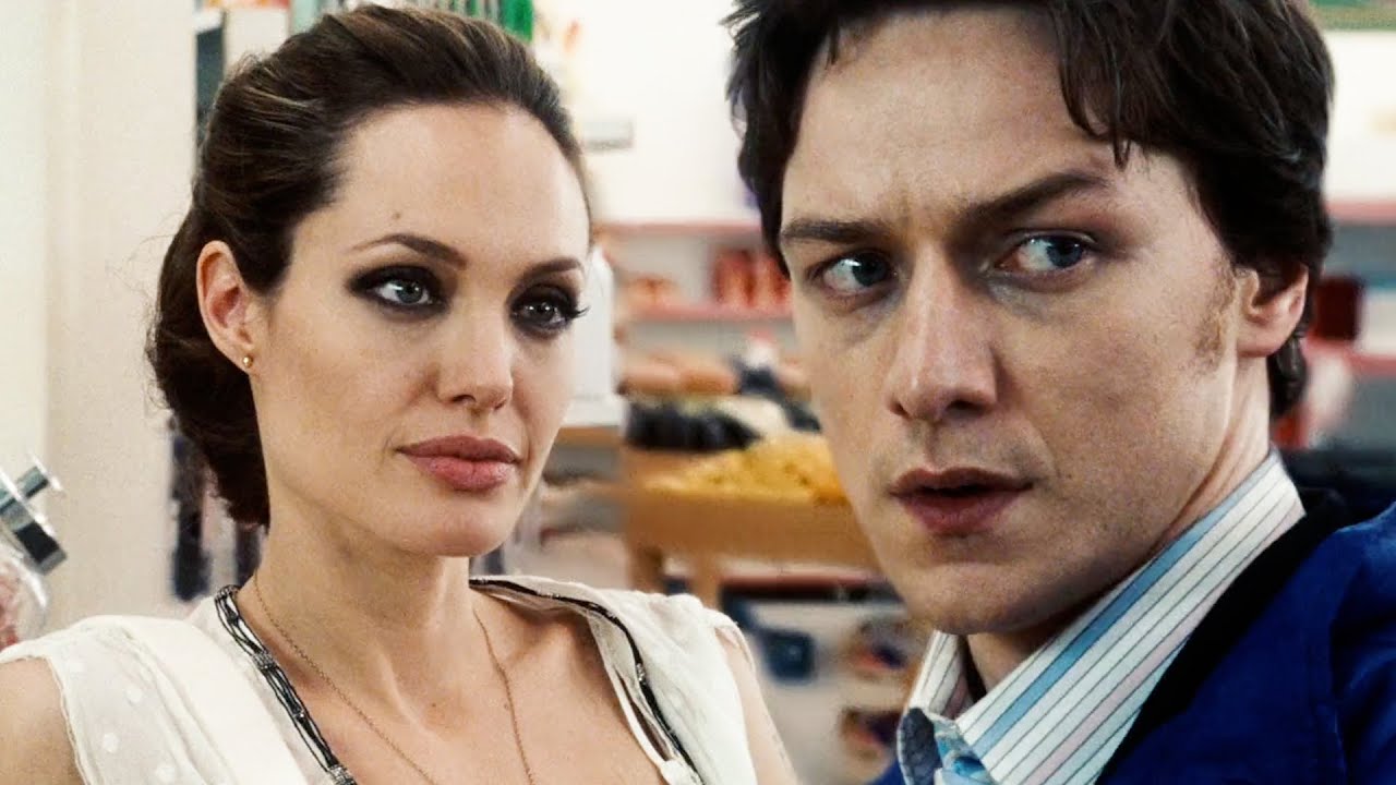 She Reveals His True Potential to Him, He Becomes the Best Killer !