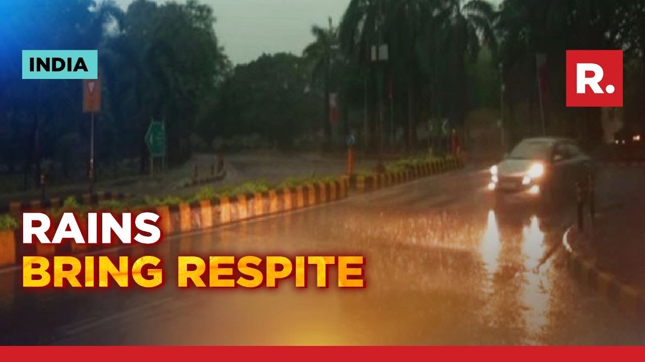 Delhi witnesses sudden change in weather, wakes up to heavy rainfall