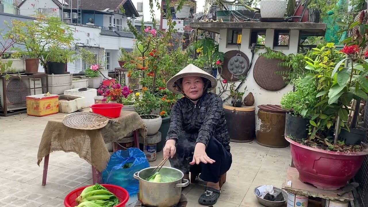 vậy rồi cũng đã qua cái tết 