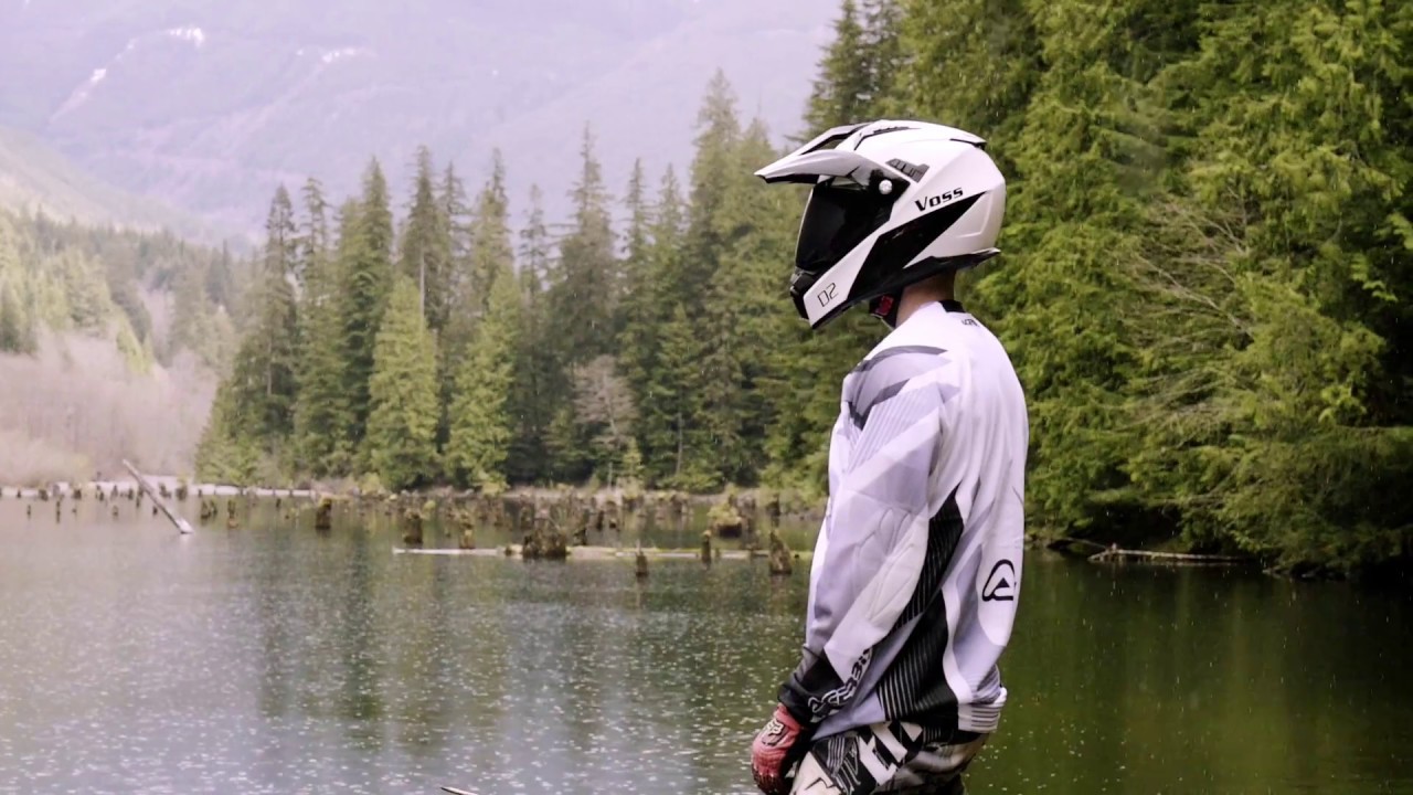 The 601 D2 Dual Sport Helmet