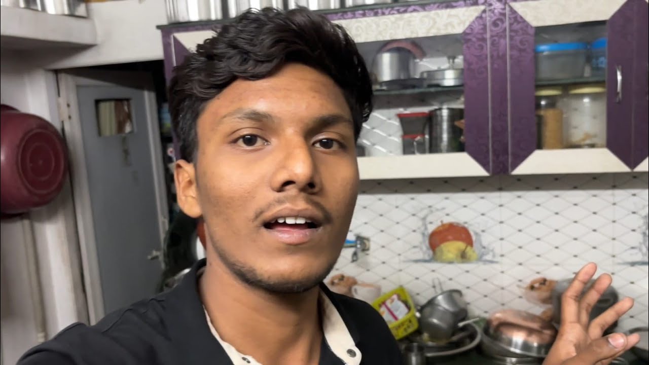 Ye Kya laga Diya Ghar Me 🤔