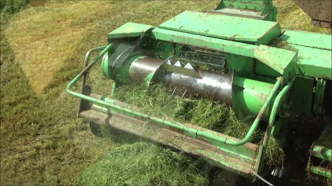 Chopping with a Deutz Fahr FH900 Old school Grassmen