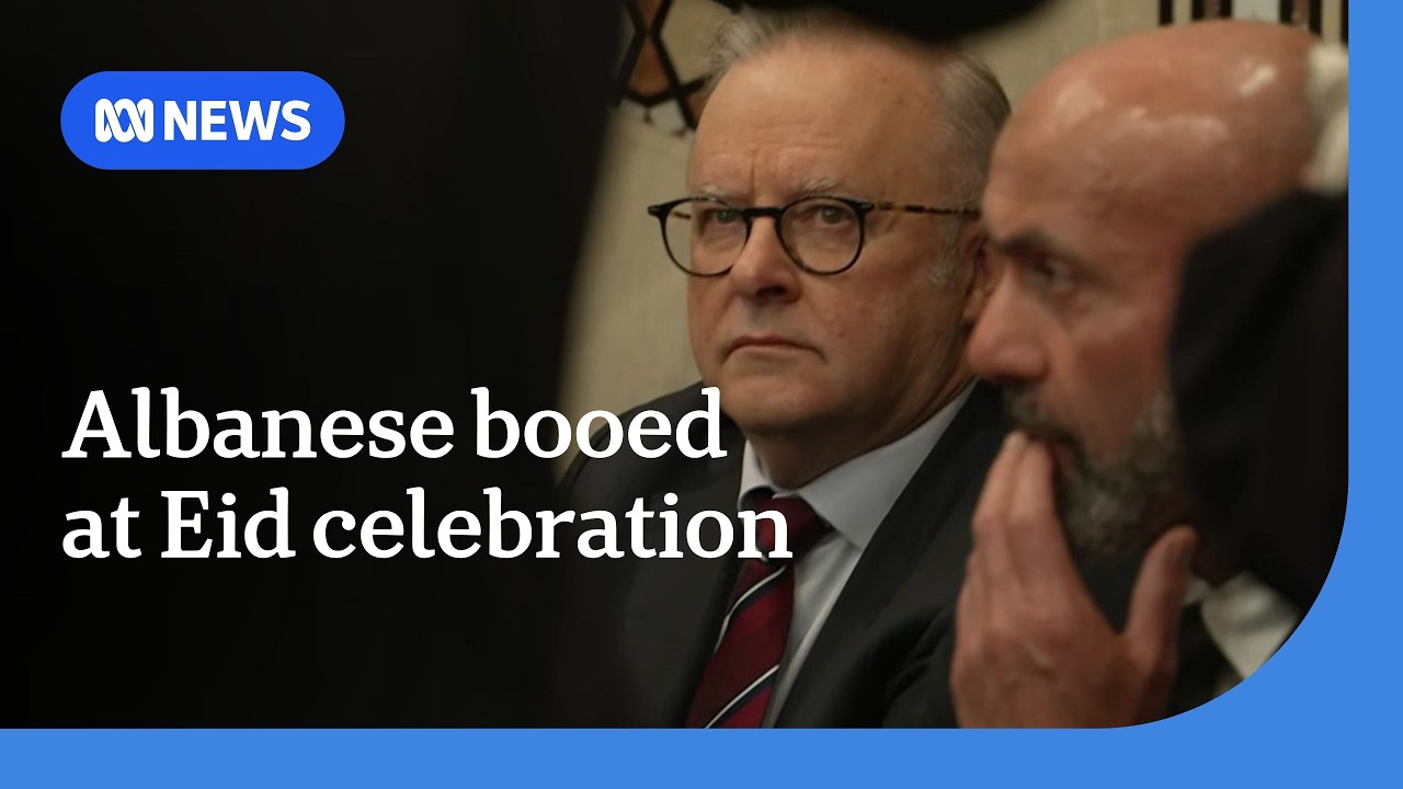 Anthony Albanese heckled and booed at Lakemba Mosque | ABC NEWS