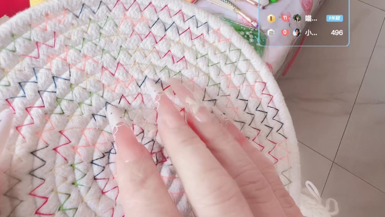 Gentle ASMR | Long Nail Scratching and Tapping to Relax Your Mind