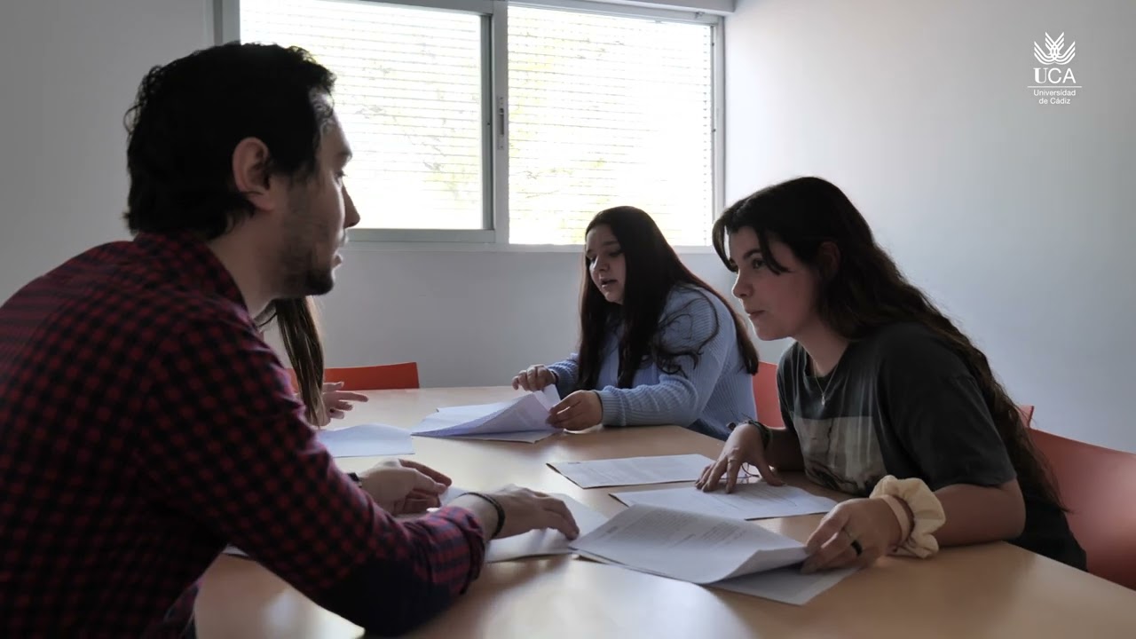 Facultad de Ciencias Sociales y de la Comunicación de la UCA, tu sitio