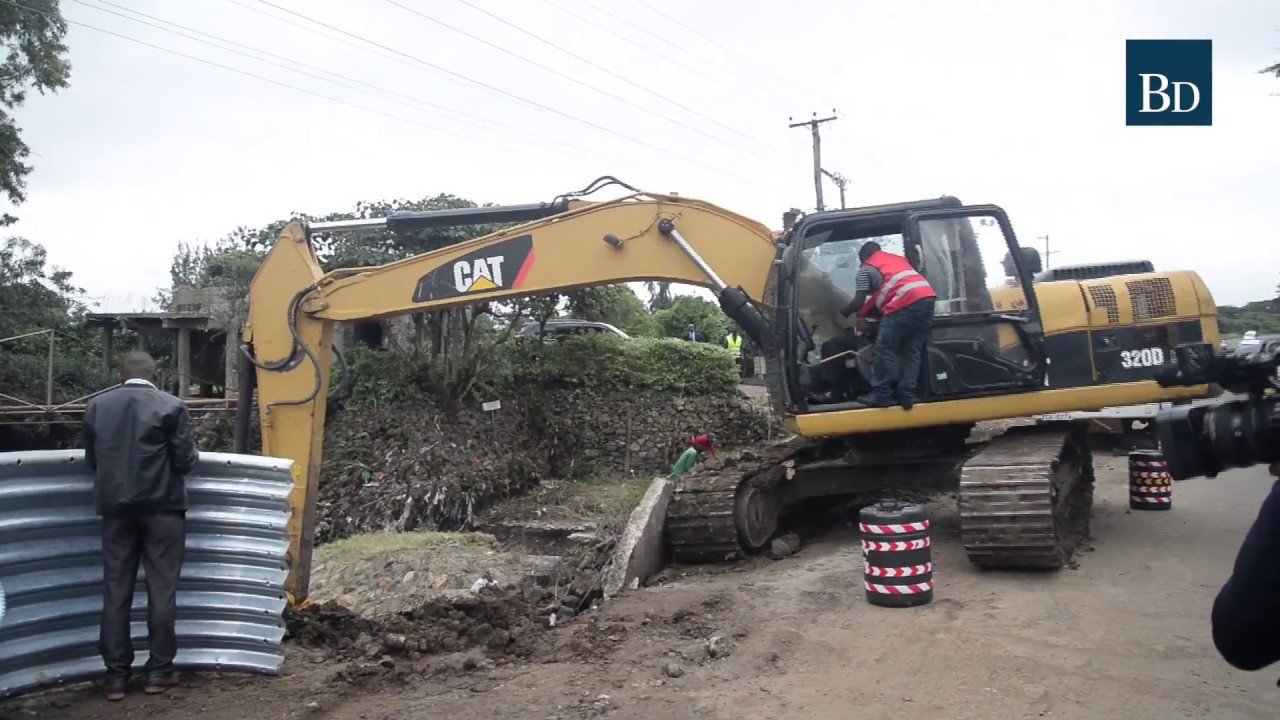 Government launches emergency repair works for roads damaged by the rains
