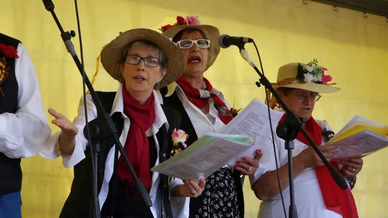 Canti popolari maremmani - I Vagabondi   alla  Festa del Maggio 2018 Ottava Zona - loc Grancia