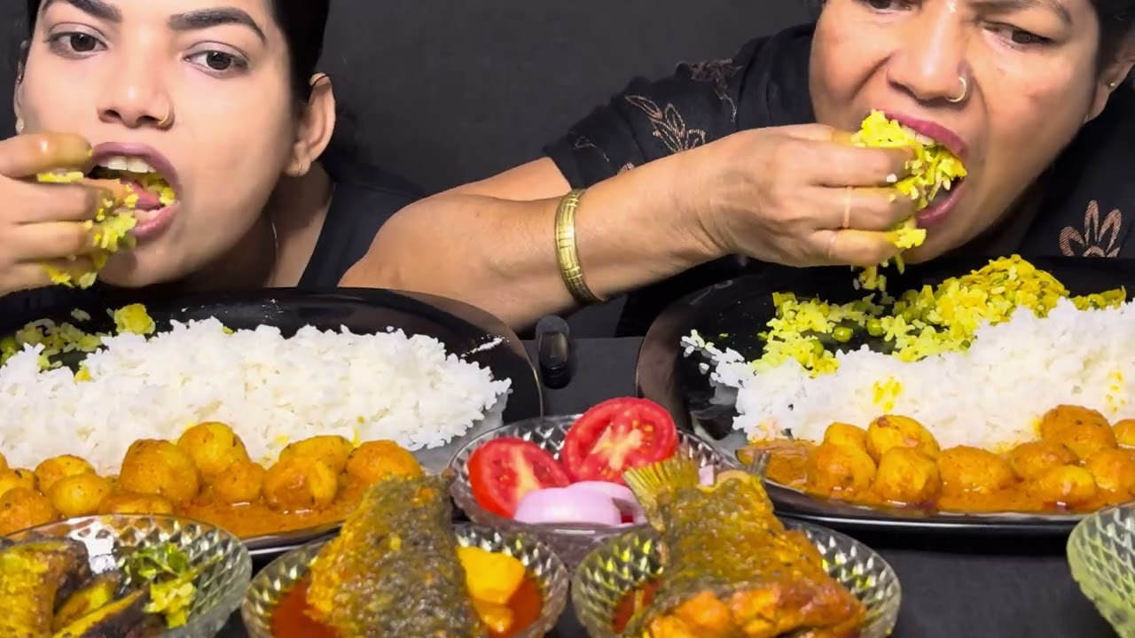 Fish Curry 😍 Aloo Dum & Baingan Fry | Desi Lunch Thali Mukbang
