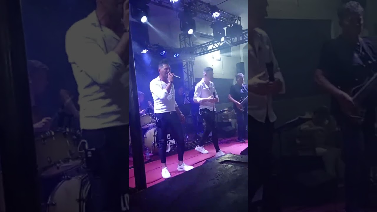 (Abertura) Banda Estilo Brasileiro (Medley)os Atuais 
