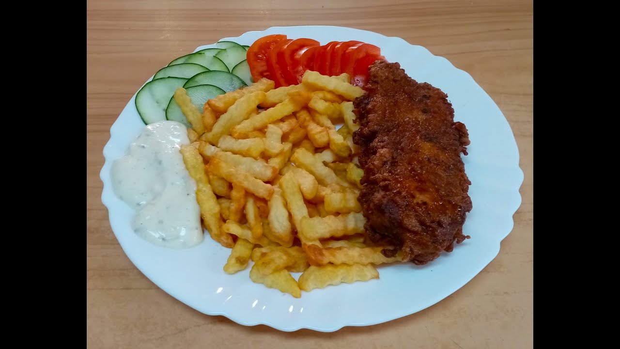 Vepřové plátky v marinádě, hranolky, obloha