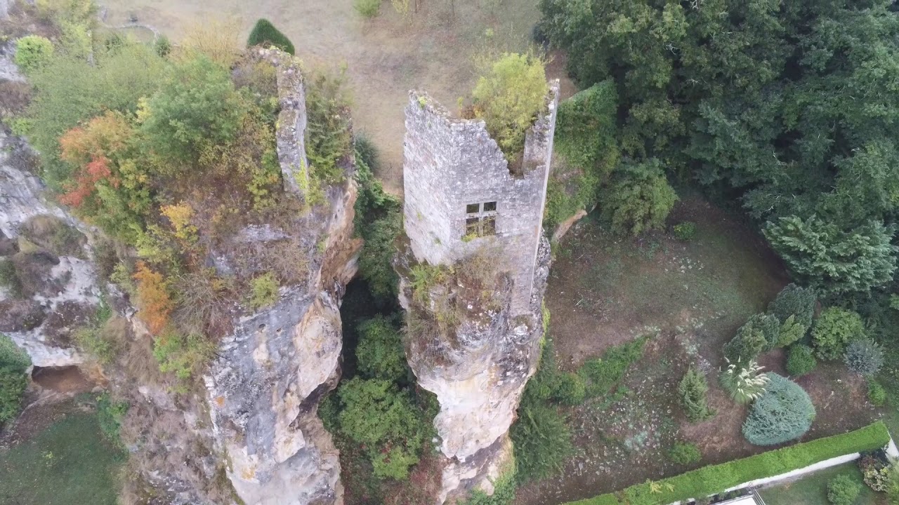 Le Chateau de Cuzorn - Parrot Anafi (vu-du-ciel.net)