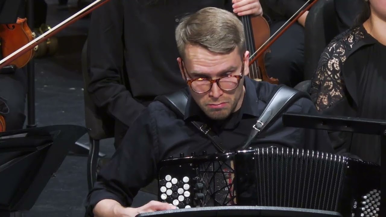 Didi Gu - There, Blurred (2025), for Accordion and Orchestra.