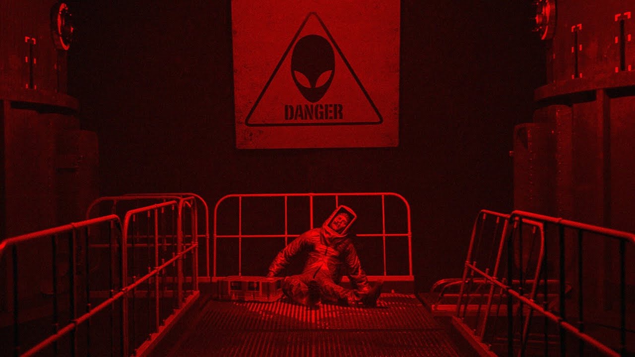 외계인 출몰지역에 함부로 들어갔다가 생기는 일 [They are Here: Alien Abduction Horror]