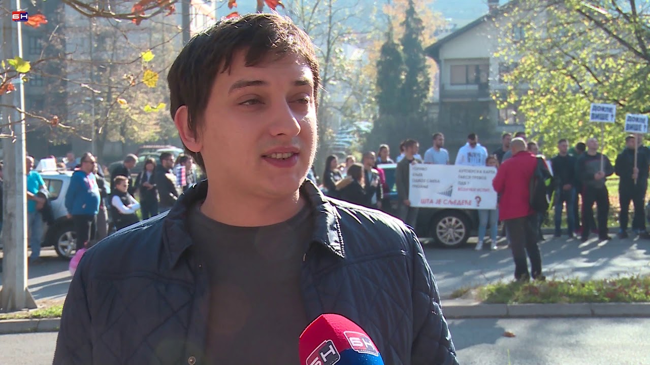 Banjaluka - protest zbog poskupljenja  vozackih dozvola